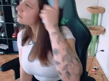 alexa_dream — i dont know  why my hair is so shinny  #bigboobs #tall #bignaturaltits  #natural