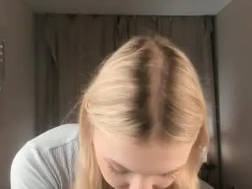 amaliapatron — GOAL: lick my lips close to cam  Hi i'm Kate, love pattern 111, 222, 444    #lovense #new #blonde #18 #young [49 tokens remaining]