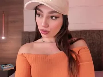ammy_glow on Chaturbate