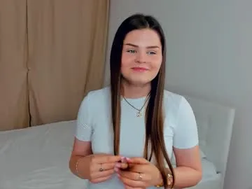 arlettebrindza — pull hair back to see hard nipples   . Hello CB! It's my first day here and i  can start for good play together!!! #18 #bigass #bigboobs #shy #new [227 tokens remaining]