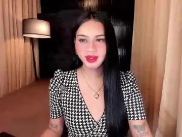 asianhugecockjulia1 on Chaturbate 