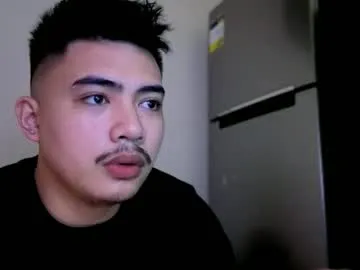 badboy_hanns — lets cum !! #asian #cum #student #hunk [1111 tokens left]
