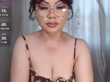 batari_giya on Chaturbate 