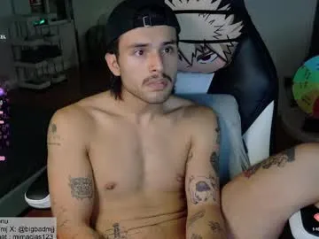 bigbadmj — Come hang out with me! Cumshot at goal! ! #cut #muscle #latino #lovense #bigcock -- Current Goal: CUMSHOW!! once countdown reaches zero