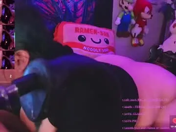 booboosperfectfacefuck on Chaturbate 