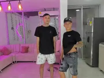 boysdeluxemilitary — Fuck ass Harry    #bigcock #18 #cum #muscle #lovense [999 tokens remaining]