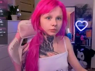 britney_lynch — GOAL: show pussy doggy [500 tokens remaining] and I know you can't undress me #couple #lesbian #teen #young  #18