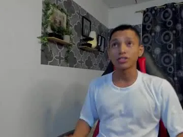 bruno_snow — show cum baby #findom #gay #new #bigdick #latino [3291 tokens remaining]