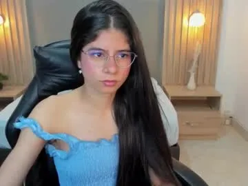 carlina_15 — GOAL: Show panties [199 tokens remaining] Welcome to my room! #petite #skinny #longhair #18 #daddysgirl
