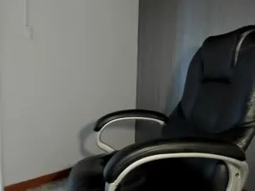 daddy_darcks — GOAL: Cum eat [603 tokens remaining] Enjoy it #18 #new #latino #bigcock #young