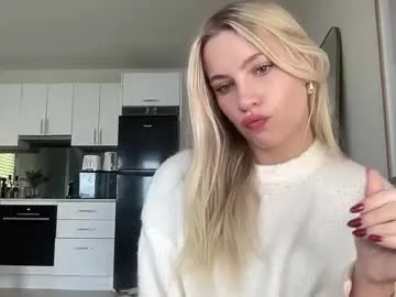 daisydazey — Let me be your Friday fantasy ;)  #sexy #cute #new #18