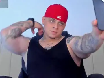 dennis_munera on Chaturbate 