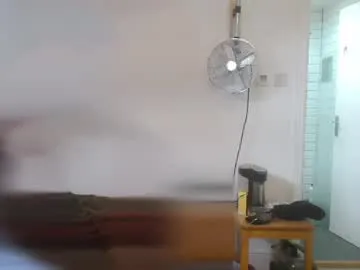 diddlysquatter on Chaturbate 