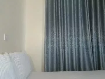 elegant_ebony on Chaturbate 