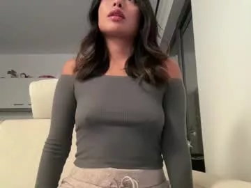 ella83921 on Chaturbate 