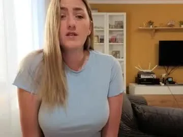 ella_max_live — morning coffy  :)) #curvy #natural #lushcontrol #lush - Multi-Goal :  cum and maby squirit : ) #