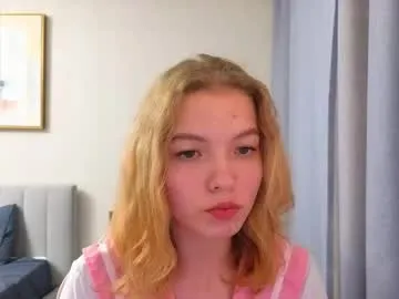emilyluvo — GOAL: Help me to take off my skirt  #18 #young #smalltits #lovense #new