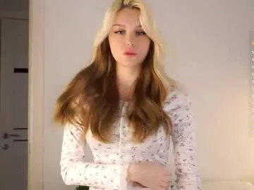 emmiemurray on Chaturbate 