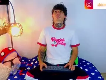 estebanchar_ on Chaturbate 