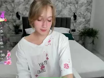 extra_wet_dry — take off your shorts #cute #18 [80 tokens remaining]