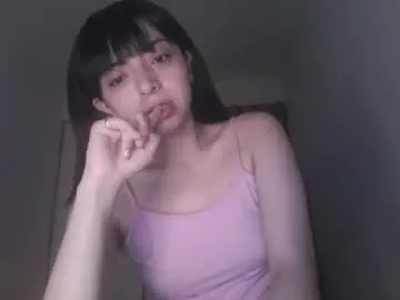 finnky1 — GOAL: squirt dildo anal [1396 tokens remaining] shhh...parents home #hairy #18 #anal #latina #goth