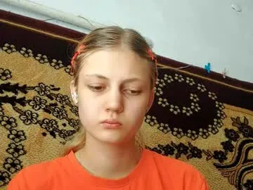 gertuderedenz — Goal: Show my body  #new #shy #smalltits #cute #18 [33 tokens remaining]