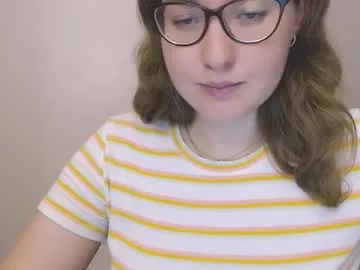 hartfoxx — #cute #glasses #pvt #bigboobs #tease