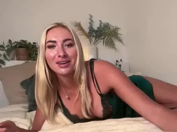 heyskylar — weekend fun  goal: take my top and shorts off  #bigboobs #bigass #teen #18 #new [741 tokens remaining]