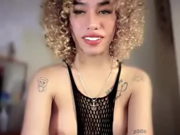 hollywoodtransx on Chaturbate 