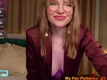 horny_svinka — GOAL: Licking my sweet nipples [0 tokens remaining]  BUSTY PSYCHOANALYST MOANS WITH TOY INSIDE  #milf #mature #nonude #stockings #natural