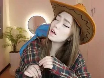 hottease_pvt on Chaturbate 