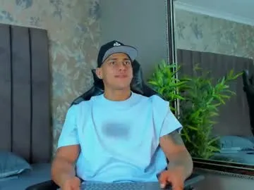 ianwhite1 — GOAL: Flex show [135 tokens remaining] Nice & sexy, dirty orders, filthy rewards... How bad do you want it?
