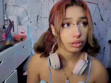 isisjones18 on Chaturbate