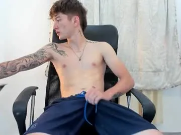 jake_kyle — show cum #bigcock #cum #young #new #master [1067 tokens remaining]