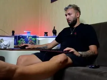 jamienoxus — Creating a big crew ~ join the fanclub for only 100tokens! #party #young #cum #bigcock #feet