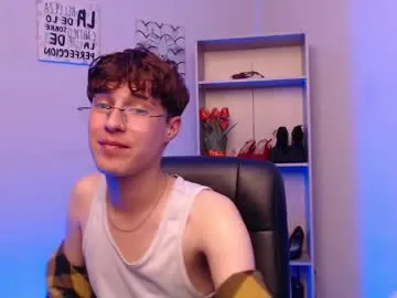 jeam_hot — Kisses for you  #gay #glasses #smoke #petite #bigdick [48 tokens left]