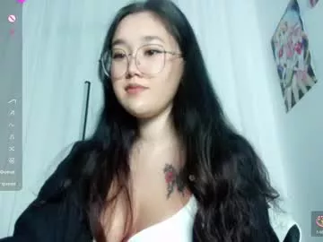 jennatyan on Chaturbate 