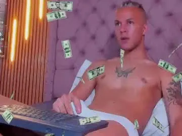 jeremmy_5_ on Chaturbate 