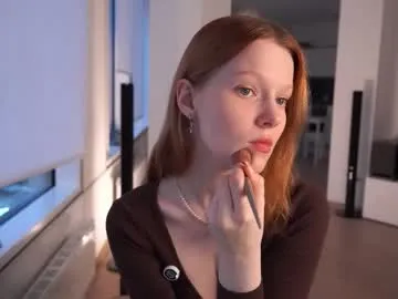 jerrybenear — My name is Molly!! I am #new and #redhead #18 #bigboobs #shy Goal: 3 fingers handbra [0 tokens remaining]