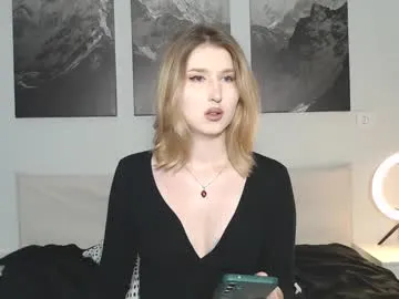 jessstonem — how was your day? #feet  #smalldick #skinny #anal #pretty [1733 tokens remaining]