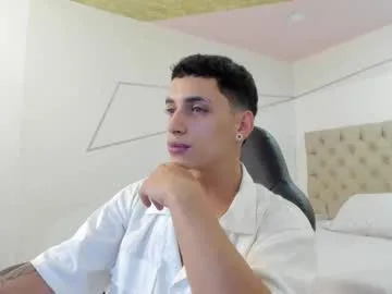 jhoanleandro — show cummm #bigcock #latino #skinny #young #cum [800 tokens remaining]