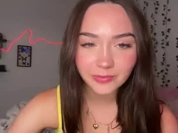 jocelyynn — thurslaaayyy let's start the wknd early? ;) #young #brunette #collegegirl #cute