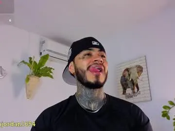jordansmiith_ — GOAL: juicy CUM  [1702 tokens remaining] Tattoed macho looking for a hungry mouth or hole to give a BIG SHOT OF CUMSniff my feet while I jerk #cum #bbc #straight #bigass #lovense