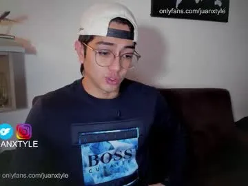 juancamroom — goalCUM #bigdick #uncut #bush Welcome to my room, #twink  #asian [2000 tokens remaining]