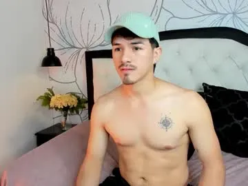 justin_spencer — fingers in ass [200 tokens left] #femboy #cum #anal #lovense #twink