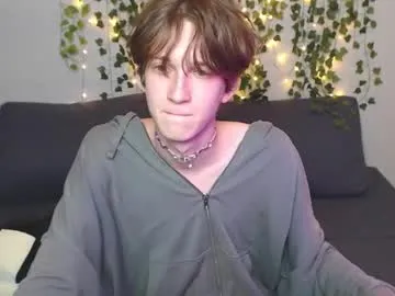 kaislutx — suck dildo  :) #twink #18 #young #skinny #femboy [44 tokens remaining]
