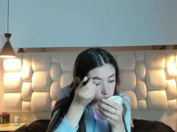 kimmy_vegaa on Chaturbate 