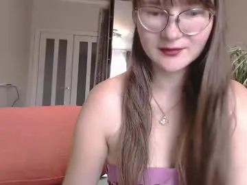 kiragoldens — Goal: lets play #squirt #lovense #young #dirtytalk #feet - Next Goal: The name of the last donator on the body