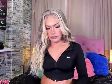 kittyqueen01 on Chaturbate 