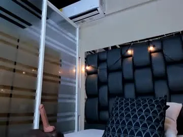 lady_falcon — GOAL: DEEP THROAT NEARBY [178 tokens remaining] I'm Lady!  Shine like a star! control my toy 60sg for 69tk....Special roll the dice 11 tk surprise #milf #milk #anal #hairy #fuckmachine